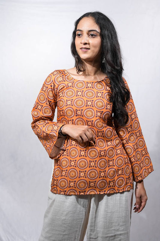 ZARA DEEP BACK SLEEVED KURTI